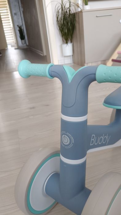 Детското колело за яздене и баланс Lorelli Buddy