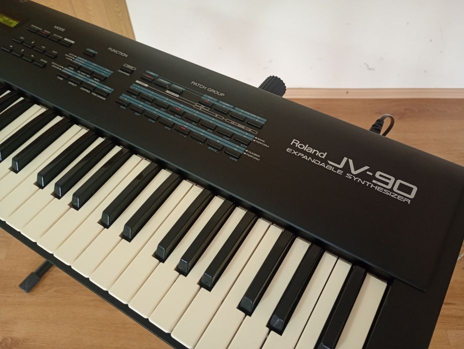 Roland JV-90 pian orga sintetizator Marghita • OLX.ro