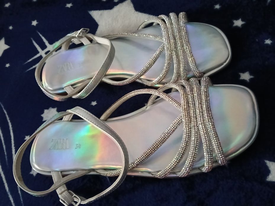 Sandale Zara, fetițe, preț 100 lei
