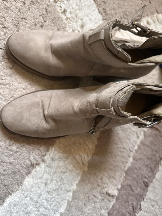 Ghete Bershka nr 36