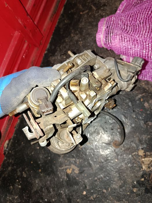 На Ауди 80 б3 запчасти