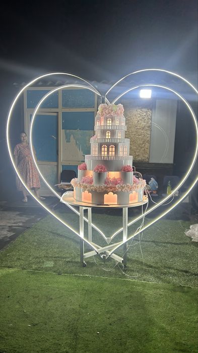 продается муляж торта