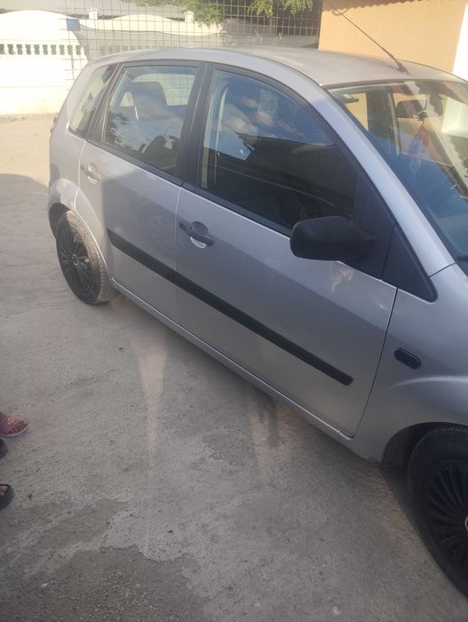 FORD Fiesta 0 — imagine 2