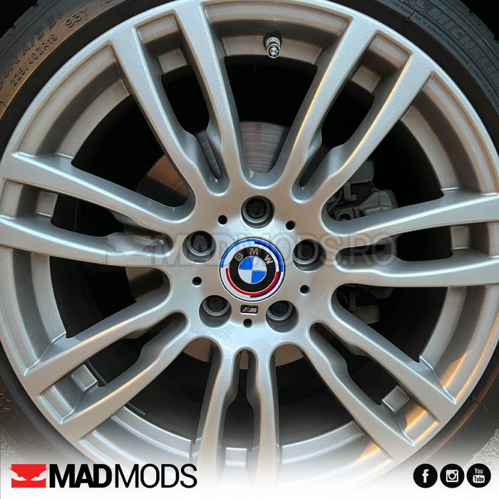 Set 5 Stickere Embleme Logo M jante BMW Seria 1 2 3 4 5 6 7 8 X i