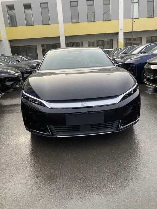 BYD han 2 ta motor