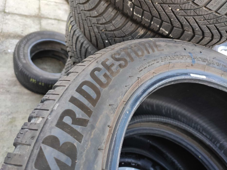 2бр Зимни гуми 255 50 19 - Brigdestone - DOT 2023