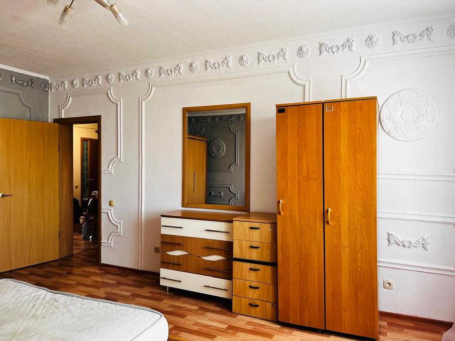 продам 2 х комнатную квартиру