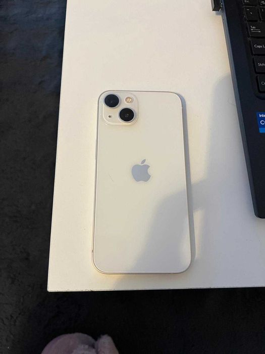 Vand iPhone 13, alb, 128 GB, stare excelenta