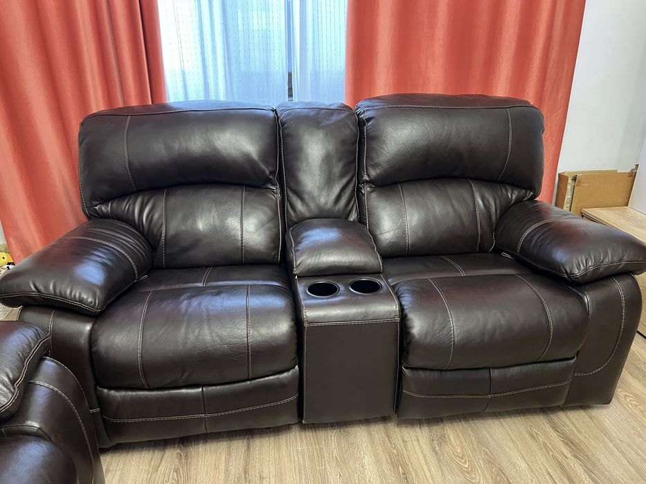Set canapele de lux din piele naturală – stare excelentă