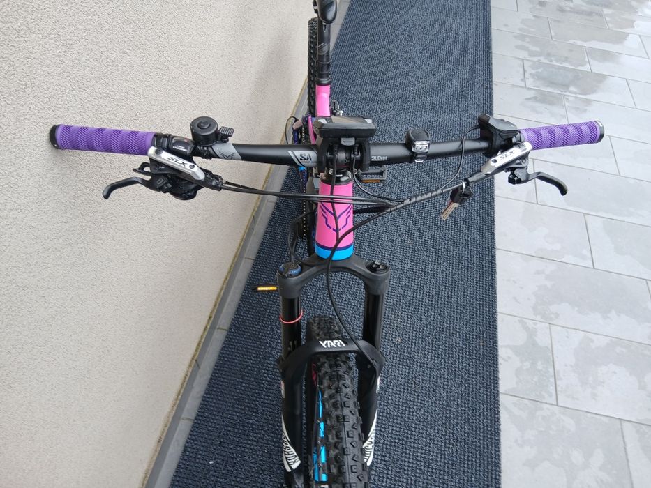 Bicicleta Electrica Full Suspension 27.5er Bosch CX