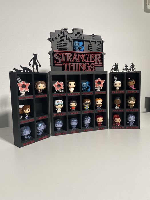 Suport/stand/etajera figurine Stranger Things kinder will
