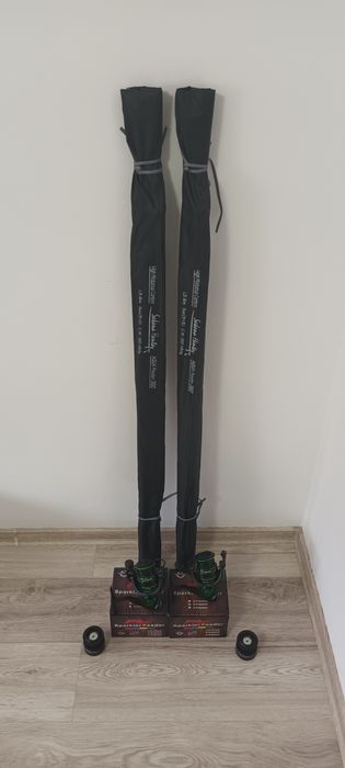 SET 2 Feedere FL Aqua Feeder 3.60 + 2 Mulinete FL Sparkler 5000