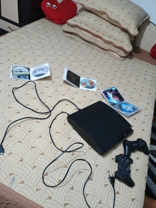 Vănd ps 3 slim doar din Caracal 350