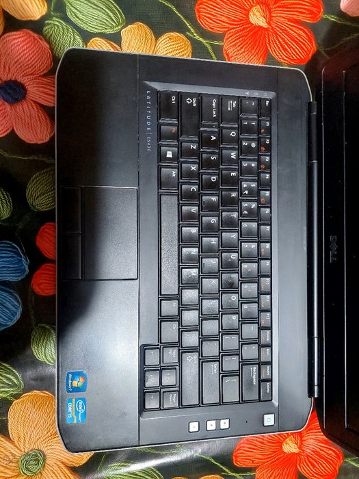 Laptop Dell i5 3340