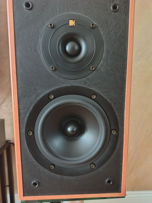 Boxe kef cresta 2