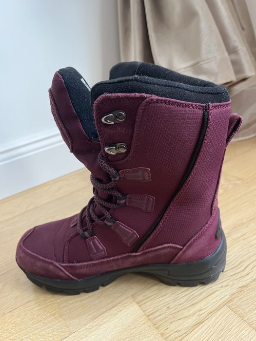 Продаю ботинки ..