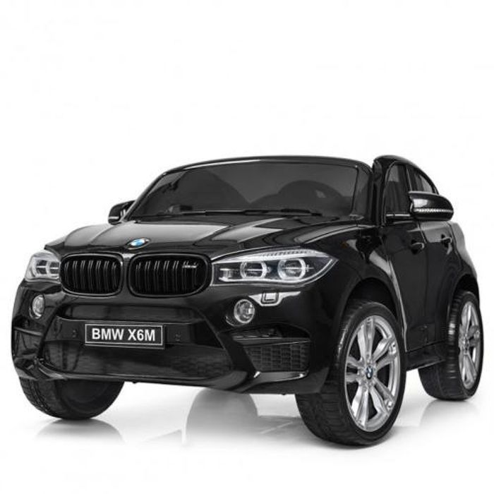 Двуместен акумулаторен джип BMW X6M 12V с меки гуми и 2 кожени седал
