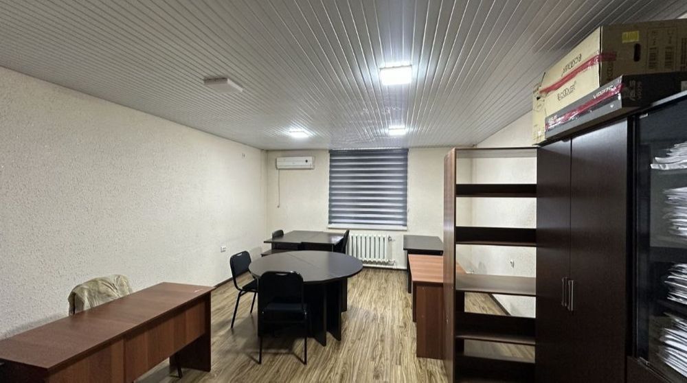 А.Новои .Урда сдаётся офис 28м2.300 у.е с доступом 24/7 с мебелью!