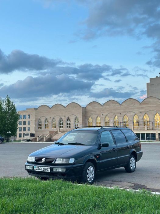 Продам Пассат Универсал В4