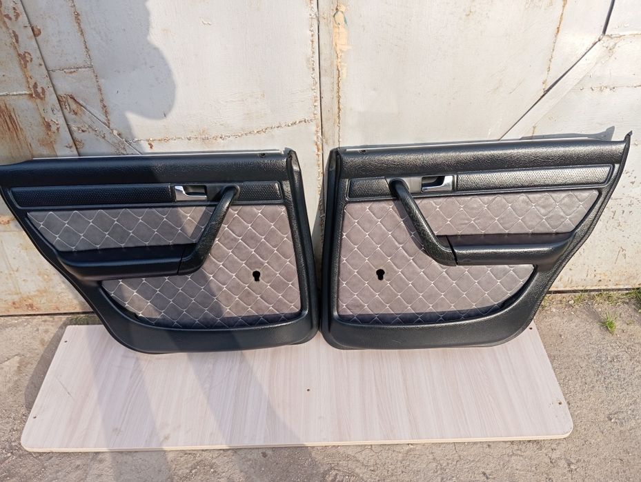 Продам дверные карты С4.