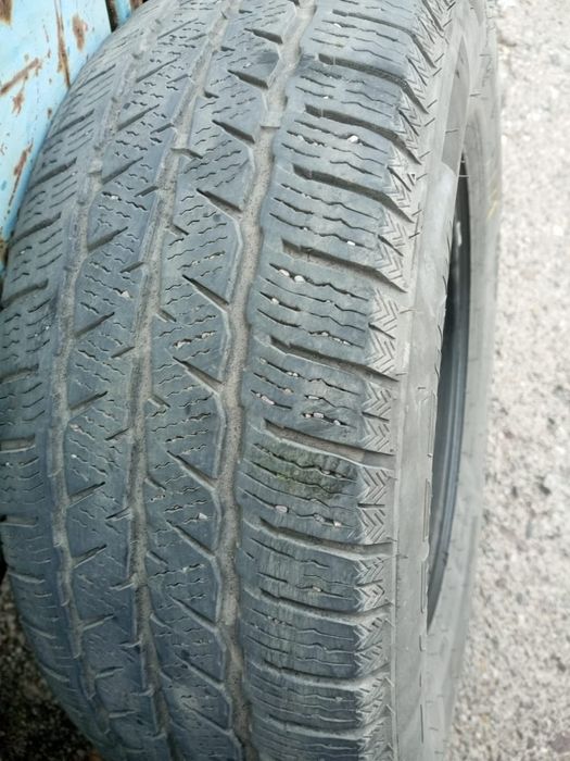 Продам зимние шины в нормальном состоянии