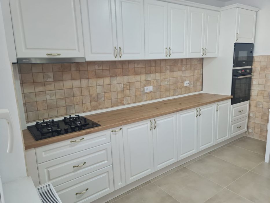 De inchiriat apartament oradea 4 camere LUX centru civic et1