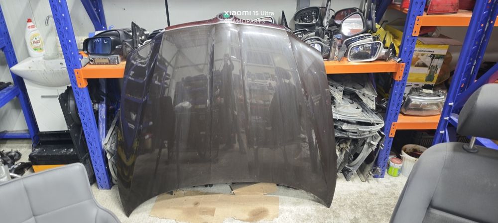 Преден капак Škoda Superb