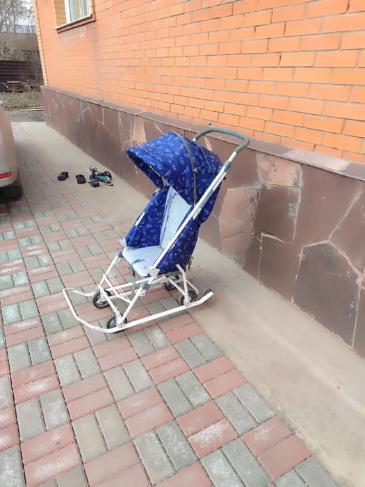 Коляска саньки продам