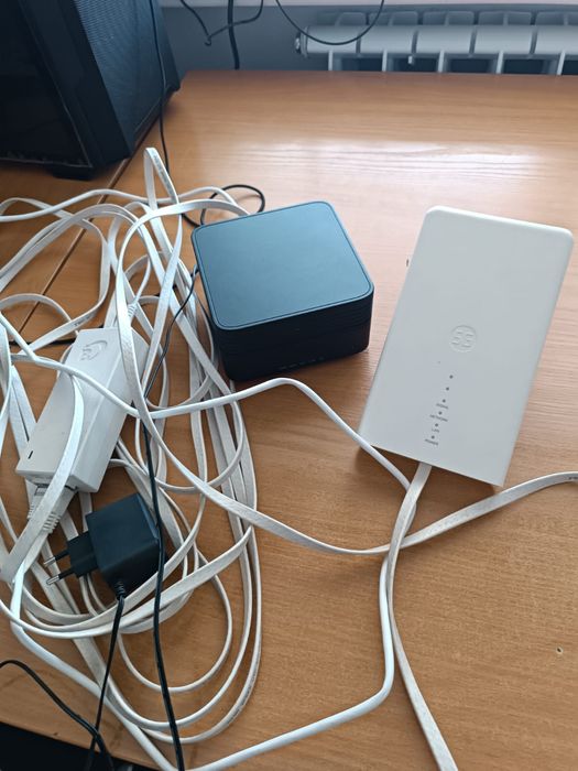 Продам Роутер теле2/Алтел