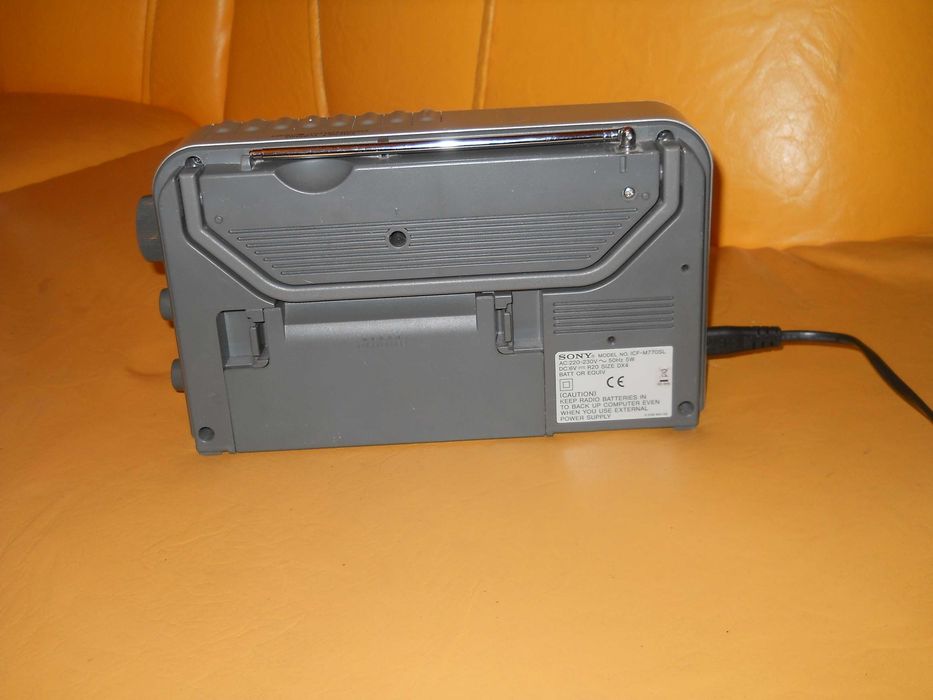 radio SONY ICF M770SL