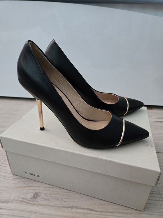 36ти номер Обувки на висок ток Kiomi