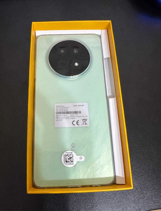 Продавам Realme 12x 5G