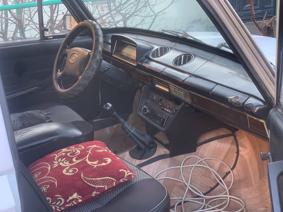 jiguli 011 yili 1979 yil mator qilingan