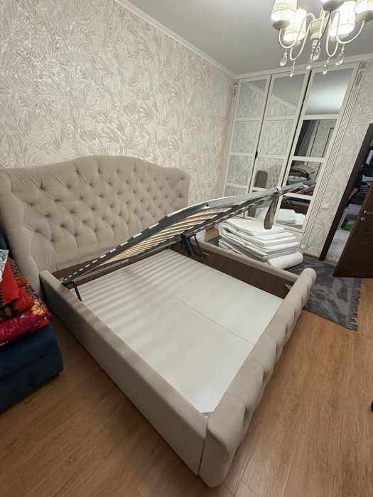 коркасом для кровати