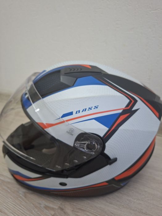 Мотошлем BASS новый