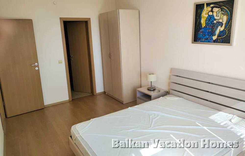 Продава се Тристаен апартамент в Балчик - 102 кв.м за 686 €/кв.м - Снимка #16