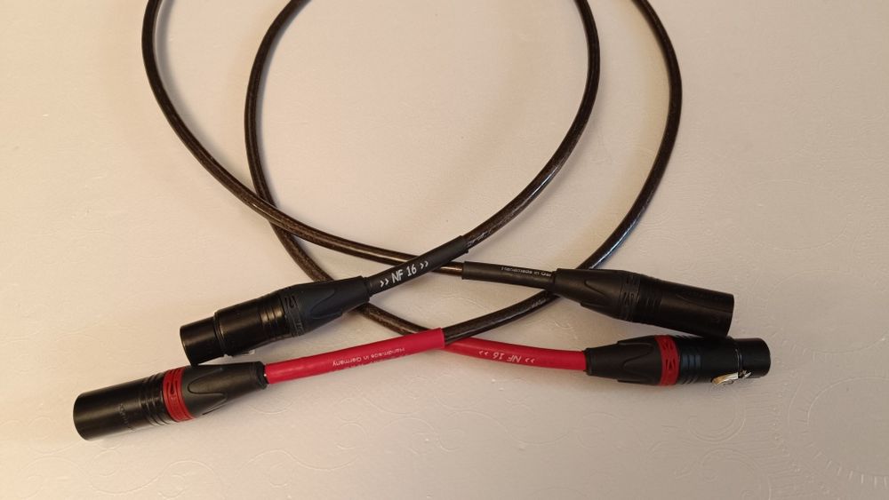 Межблочный кабель XLR "Silent Wire" NF 16