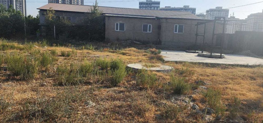 Нежилое помещение 0.5 Га+0.7Га и 2.0 Га в массив "Кора-сув"