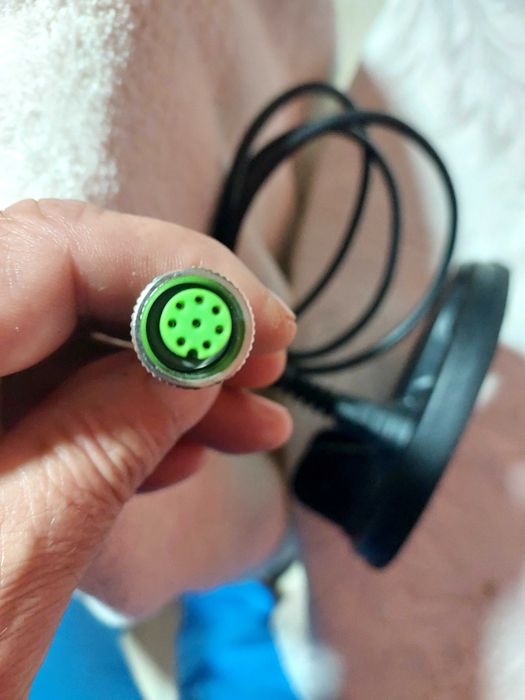 Продавам 6 инчова антена за Нокта Легенд.Цената е в Евро