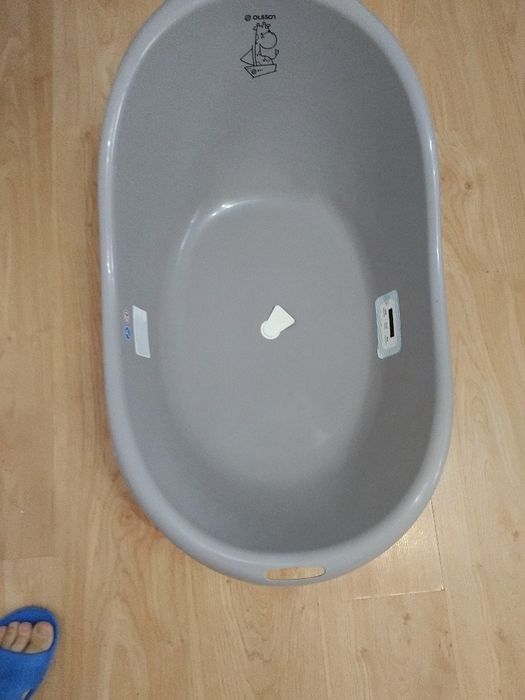 Продам детскую ванночка