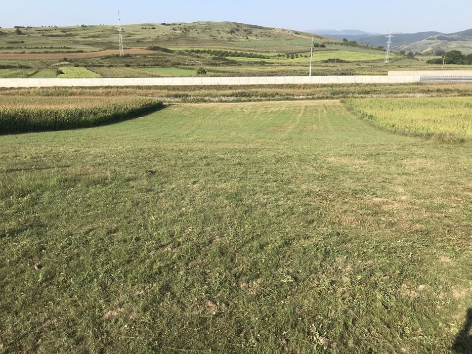 Persoana Fizica schimb teren cu garsoniera