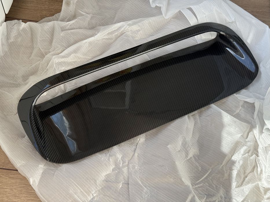 Subaru WRX  SCOOP въздухозаборник и капаци за огледала с мигач
