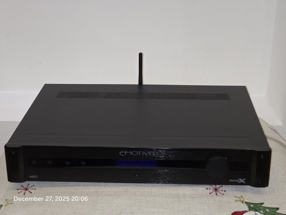 Emotiva MC1 (sau BasX MC1)