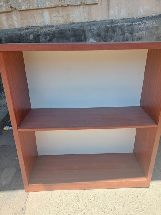 Шкаф с полкой, вместительное