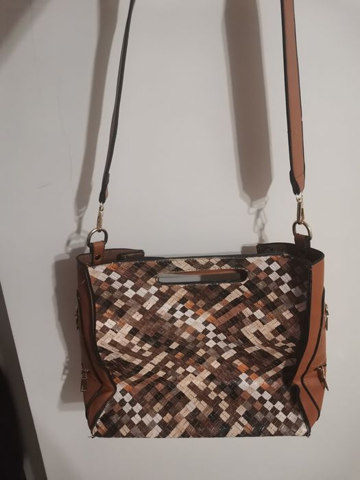 Дамска чанта, използвана.