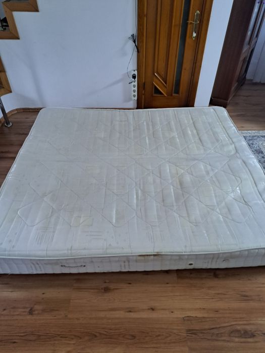 Vand saltea pat 180 pe 200cm