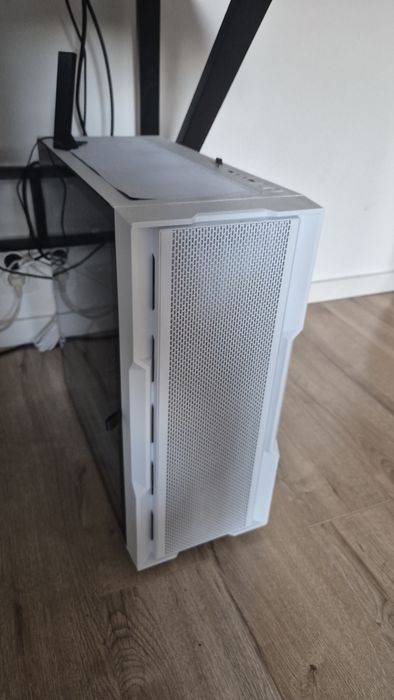 Pc i5 14600kf rx 9060xt 16gb