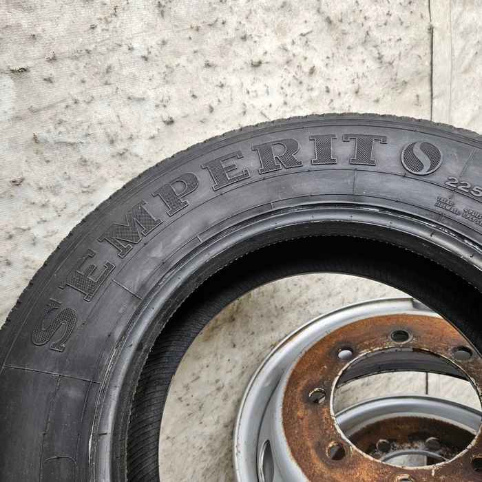 1 тежкотоварна гума 225/75R17.5 Semperit Euro-Steel M434 128/126M