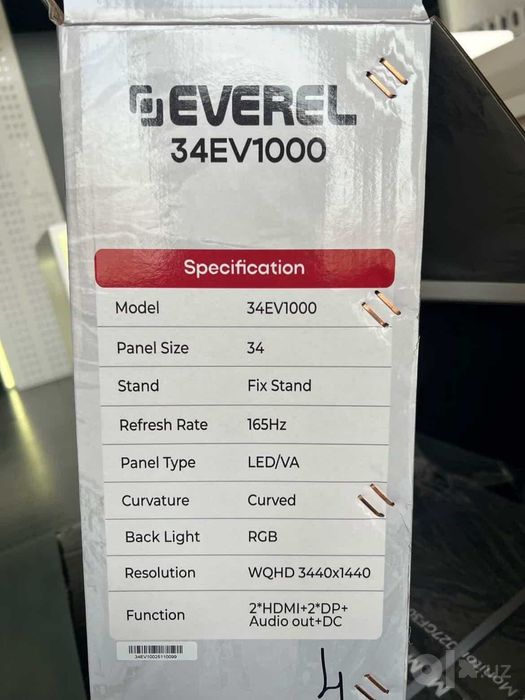 Everel 34" Curved