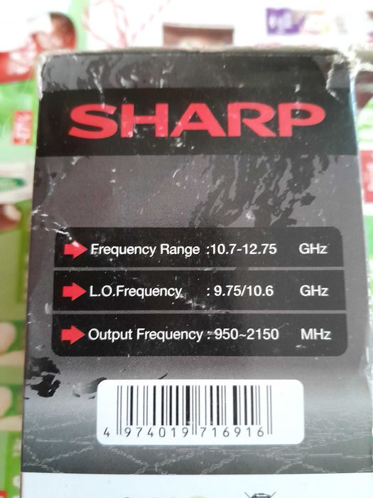Професионален конвертор Sharp LNB BS1K1EL